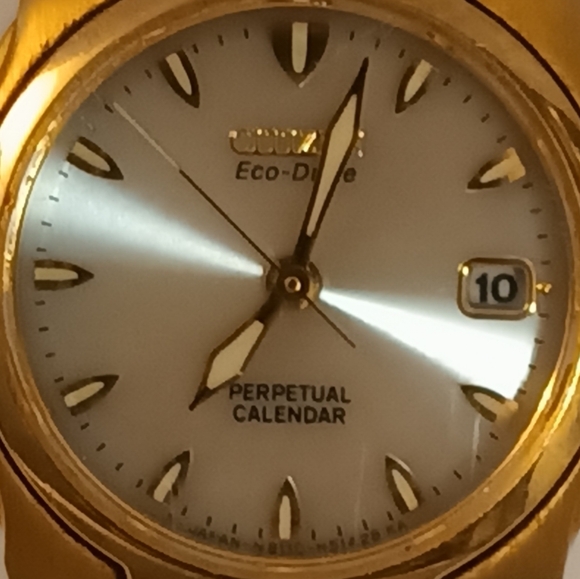 𝘾𝙞𝙩𝙞𝙯𝙚𝙣 𝙀𝙘𝙤- 𝙋𝙚𝙧𝙥𝙚𝙩𝙪𝙖𝙡 𝘾𝙖𝙡𝙚𝙣𝙙𝙖𝙧 𝙑𝙩𝙜. 𝙒𝙖𝙩𝙘𝙝 - Picture 7 of 8